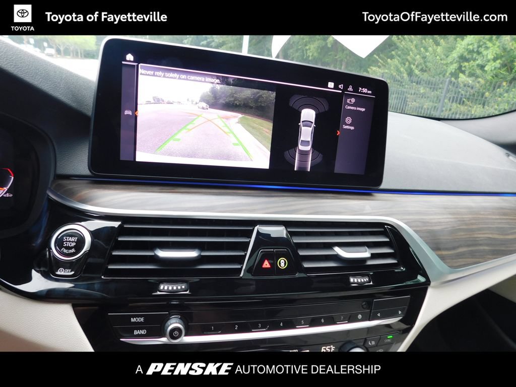 Used 2021 BMW 530i xDrive w/ Convenience Package AWD/4WD image 11
