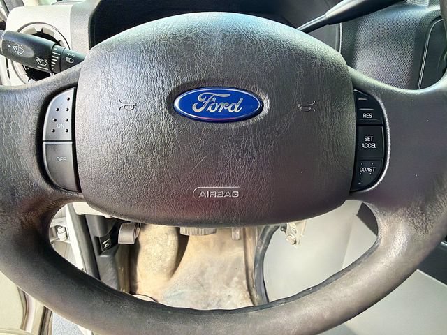 Used 2016 Ford E-350 and Econoline 350 Super Duty RWD image 11