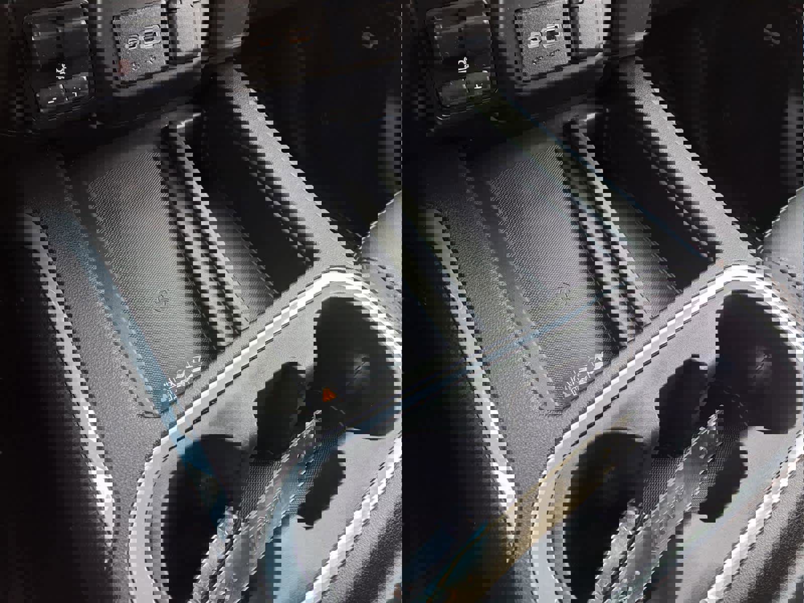 Used 2021 GMC Sierra 1500 AT4 w/ AT4 Value Package image 22