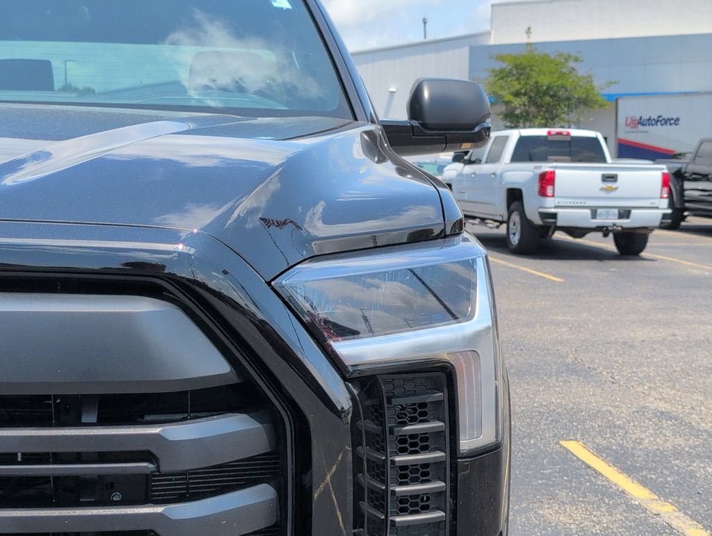 Used 2025 Toyota Tundra SR5 w/ SR5 Convenience Package RWD image 13
