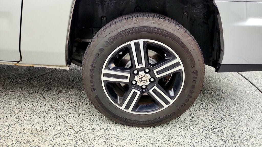 Used 2013 Honda Ridgeline Sport image 9