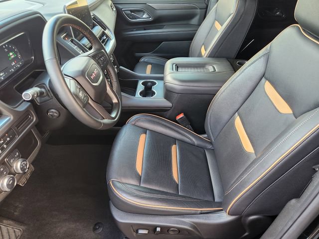 Used 2024 GMC Yukon AT4 w/ LPO, Floor Liner Package image 10