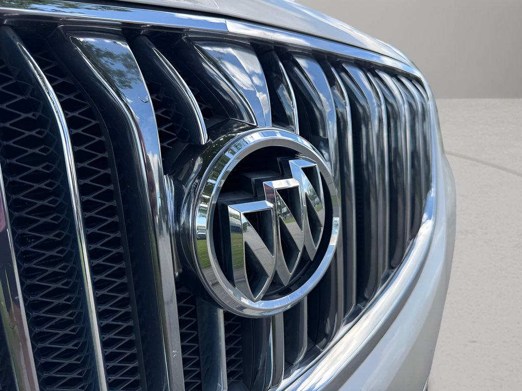 Used 2014 Buick Enclave Premium FWD image 12