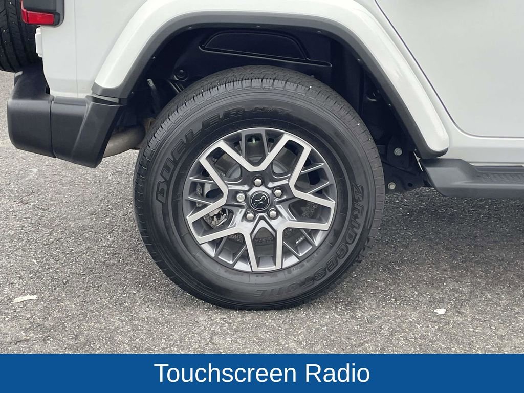 Certified 2025 Jeep Wrangler Sahara image 13