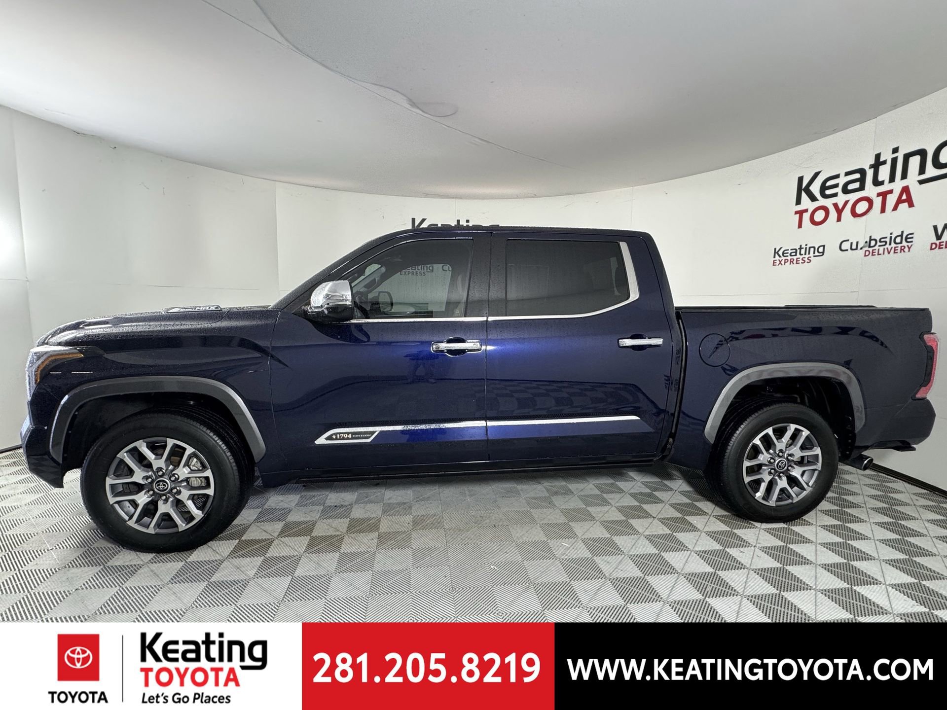 Used 2023 Toyota Tundra 1794 Edition image 8