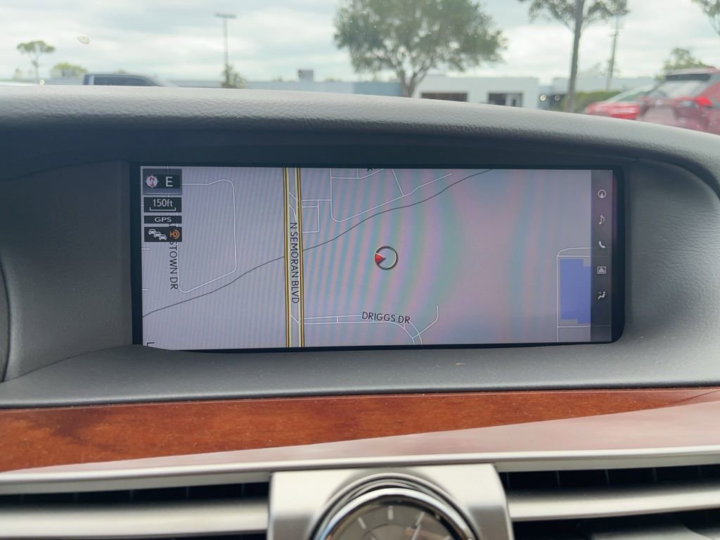 Used 2017 Lexus LS 460 image 26