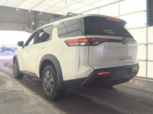 Used 2024 Nissan Pathfinder SV w/ Lighting Package (N92) image 3
