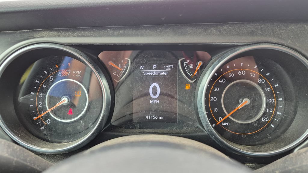 Used 2023 Jeep Wrangler Unlimited Sport AWD/4WD image 12