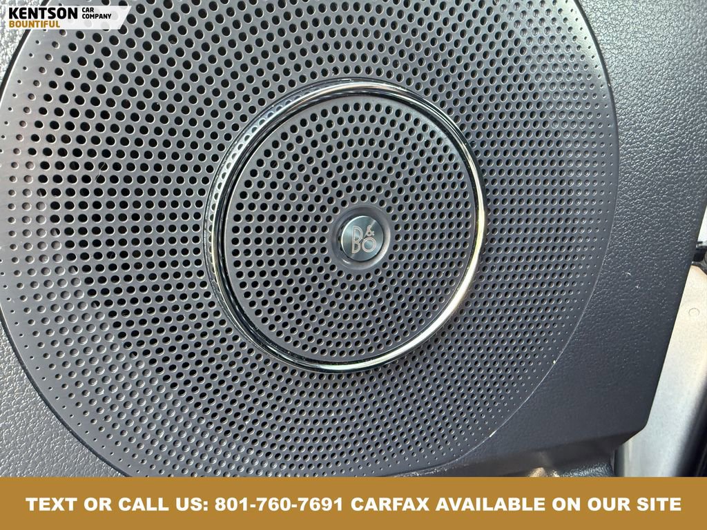 Used 2024 Ford Expedition Limited image 23