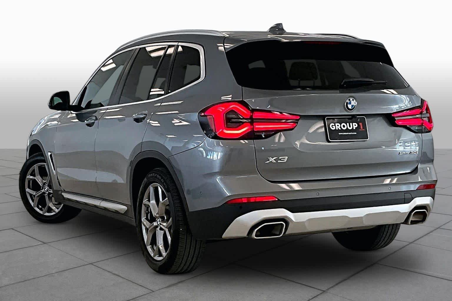 Used 2023 BMW X3 sDrive30i w/ Premium Package w/ZPA RWD image 11