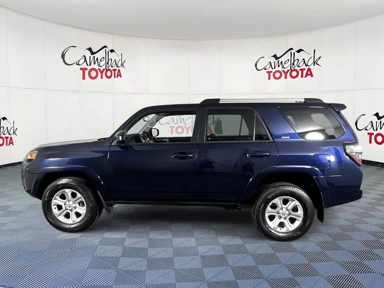 Used 2023 Toyota 4Runner SR5 RWD image 5