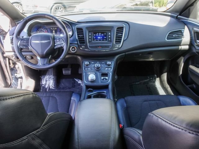 Used 2015 Chrysler 200 S FWD image 23