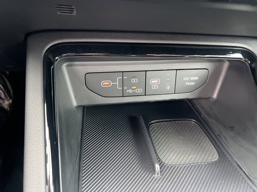 Certified 2025 Kia K5 GT-Line image 56