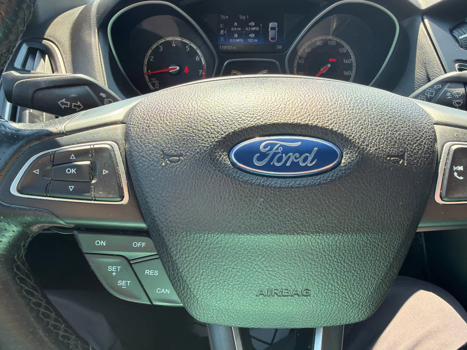 Used 2015 Ford Focus ST image 24