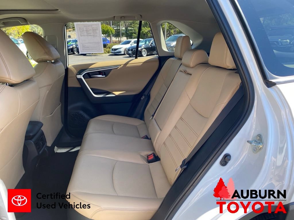 Used 2024 Toyota RAV4 Limited AWD/4WD image 26