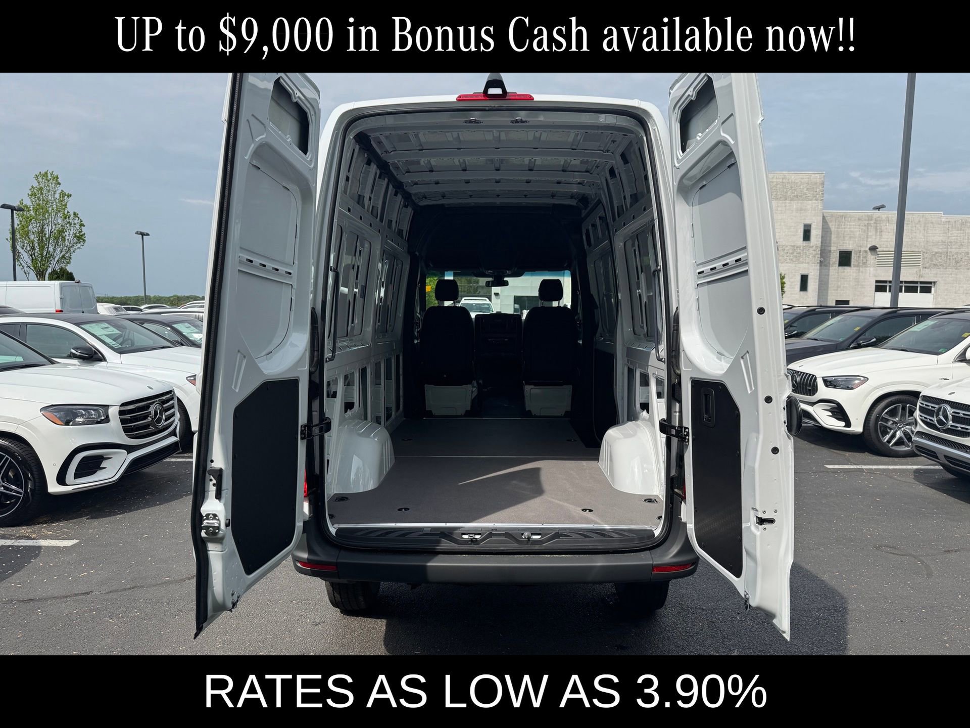 New 2025 Mercedes-Benz Sprinter 2500 image 28
