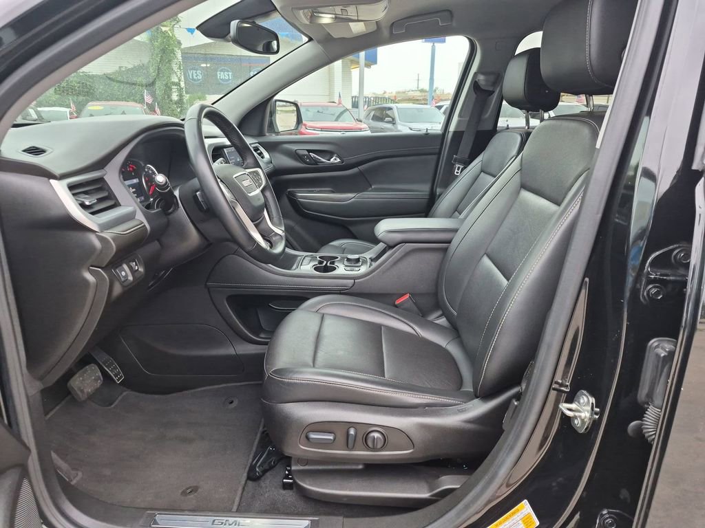 Used 2023 GMC Acadia SLT AWD/4WD image 11
