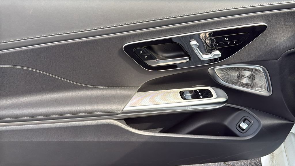 Certified 2025 Mercedes-Benz CLE 450 4MATIC Coupe image 18