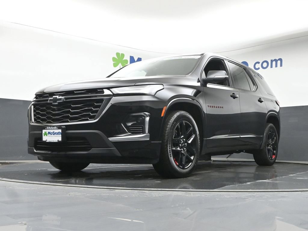 Used 2023 Chevrolet Traverse Premier w/ Redline Edition image 6