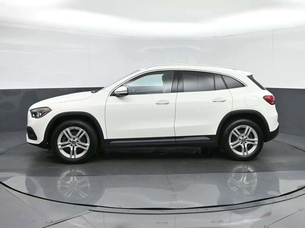 Used 2021 Mercedes-Benz GLA 250 4MATIC image 4