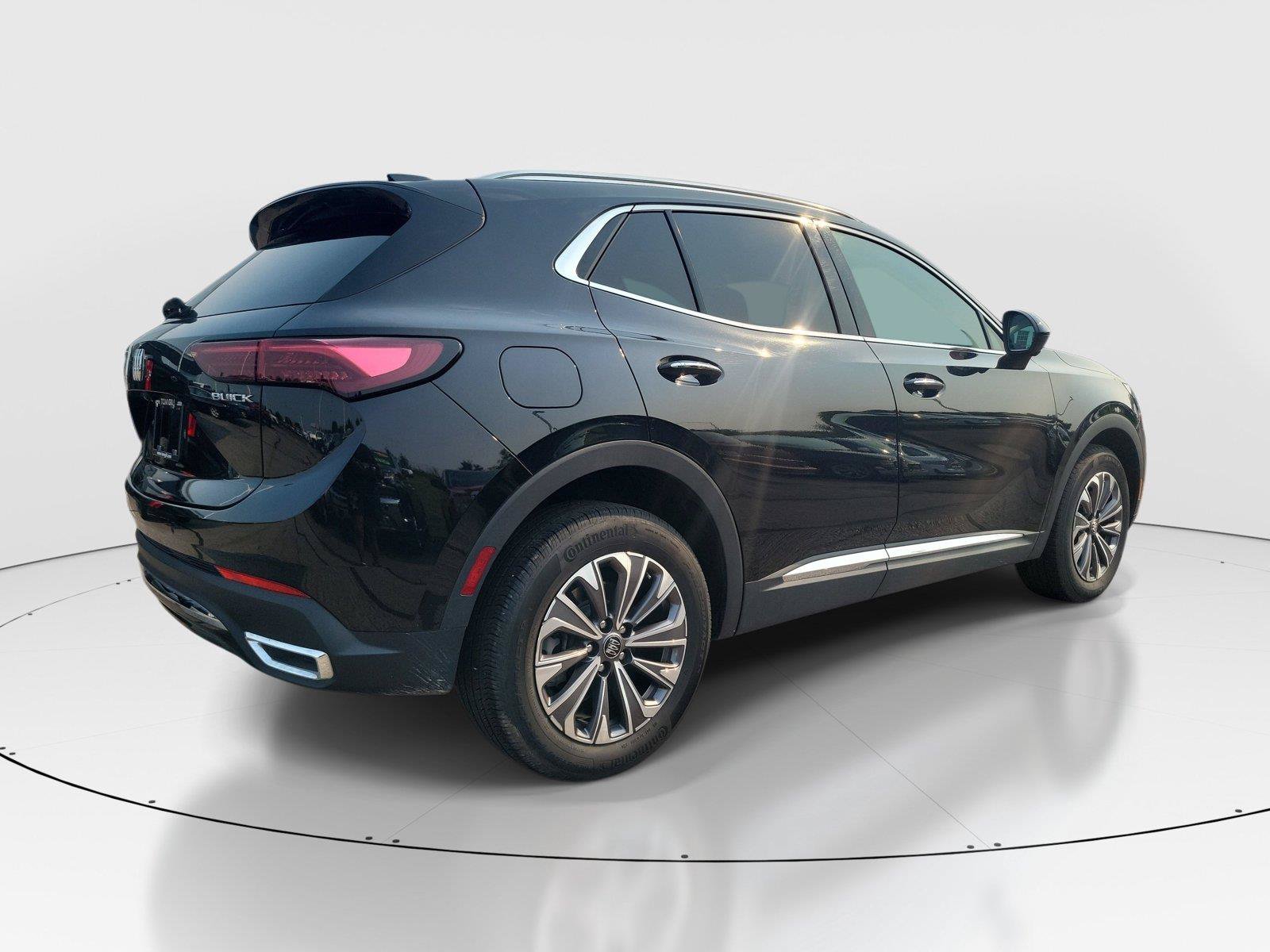 Used 2024 Buick Envision Preferred AWD/4WD image 4