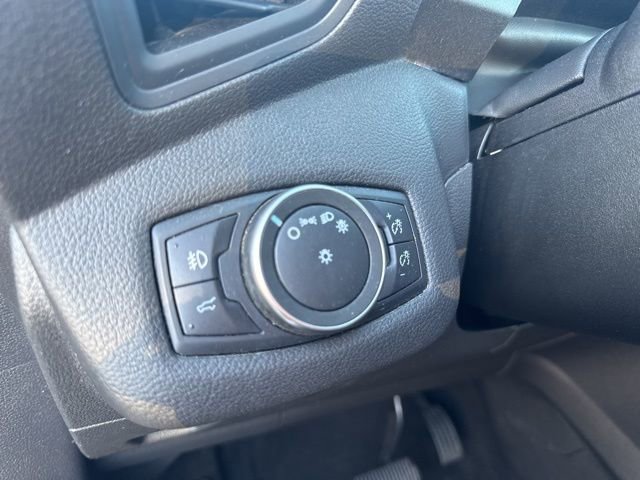 Used 2019 Ford Escape SE image 11