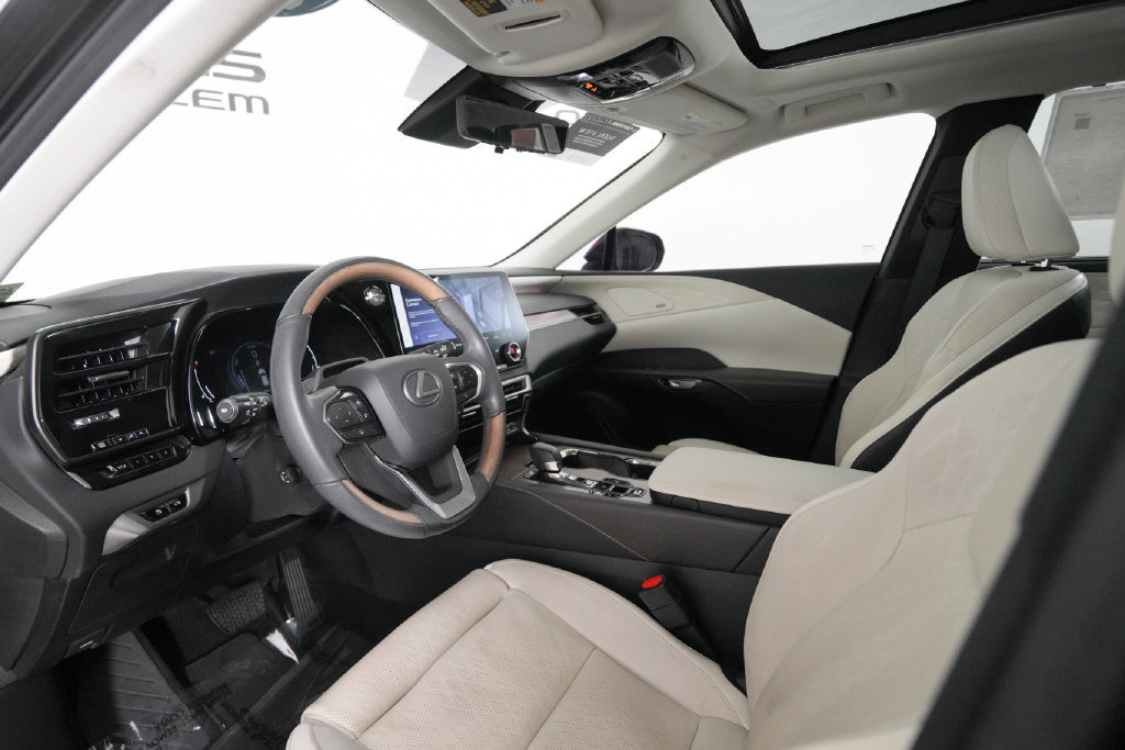 Certified 2023 Lexus RX 350 w/ Accessory Package (Z1) AWD/4WD image 10
