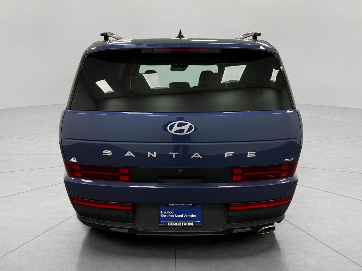 Certified 2025 Hyundai Santa Fe SEL image 4
