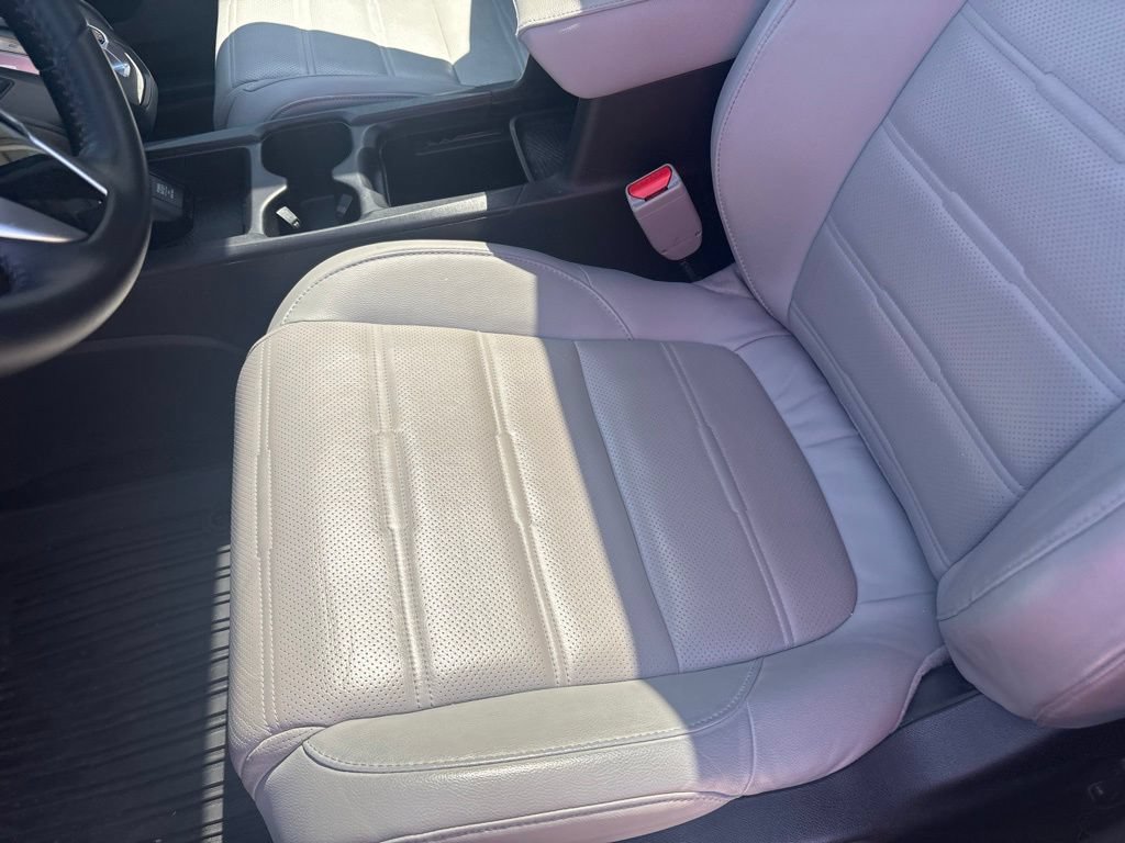 Certified 2017 Honda CR-V Touring image 12