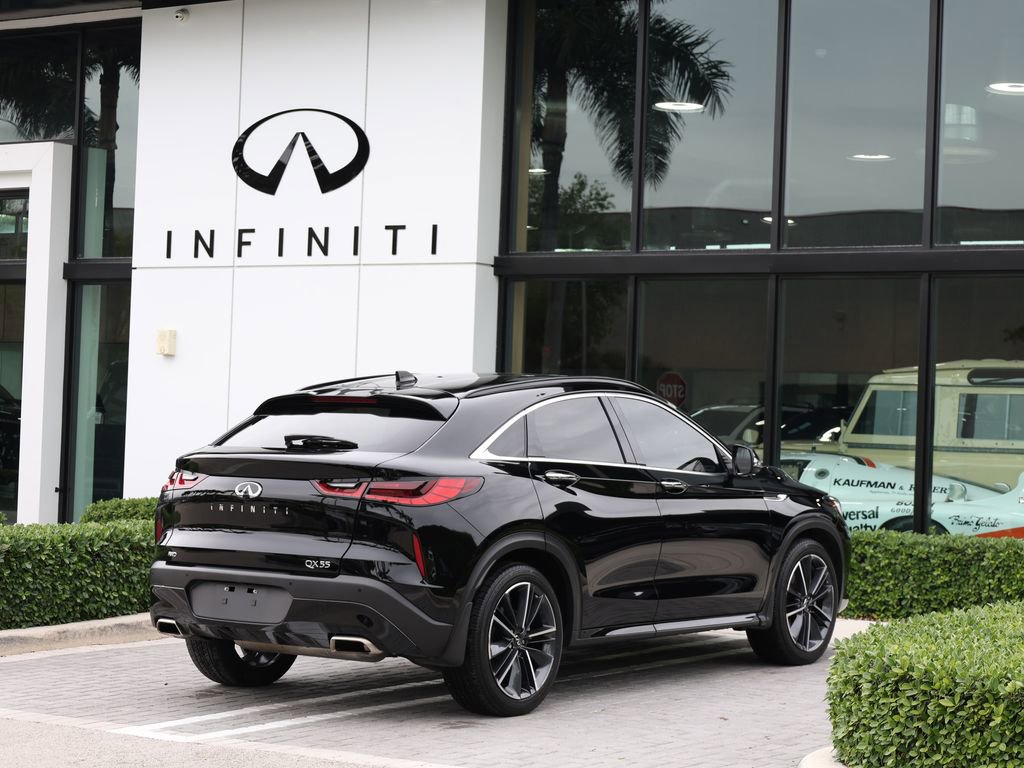 Certified 2023 INFINITI QX55 Luxe w/ Cargo Package image 4