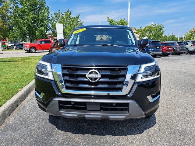 Used 2022 Nissan Armada SL w/ Captain's Chairs Package RWD image 3