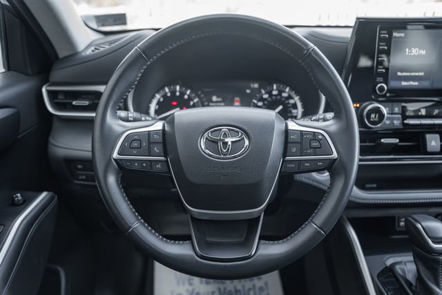 Used 2022 Toyota Highlander XLE image 34