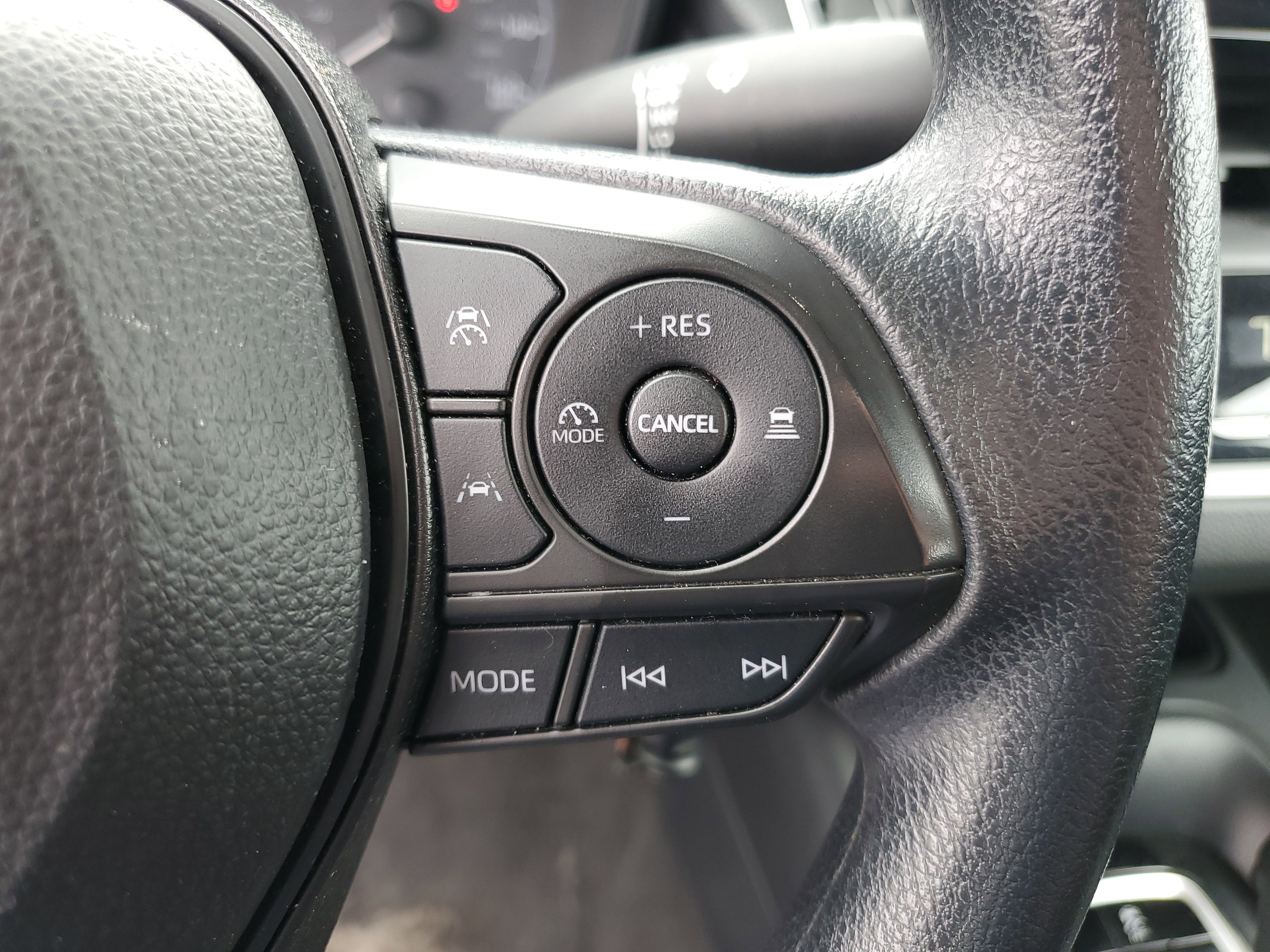 Used 2024 Toyota Corolla LE FWD image 25