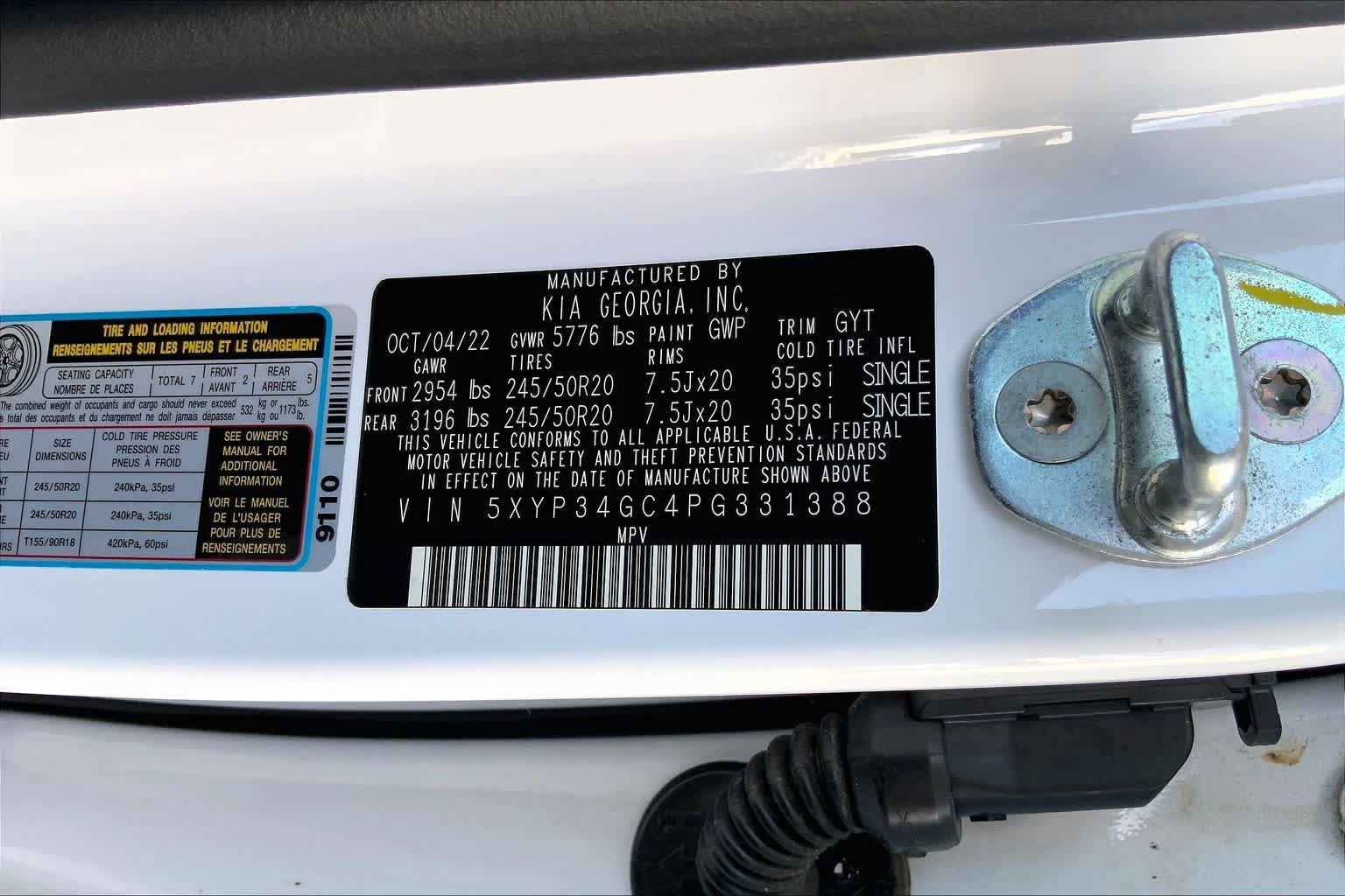 Used 2023 Kia Telluride EX w/ EX Captain's Chair Package FWD image 34