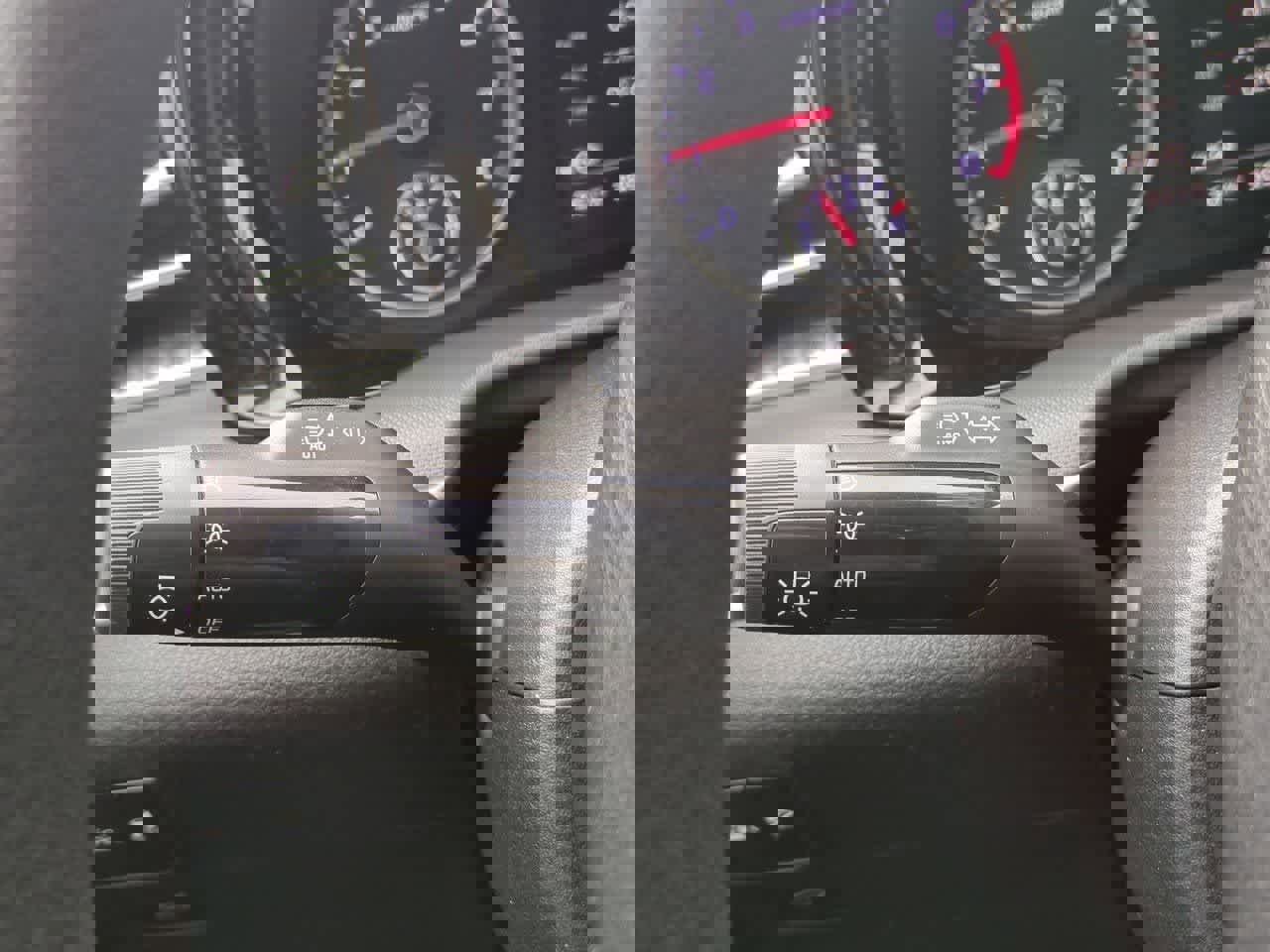 Used 2023 Kia K5 LXS image 25