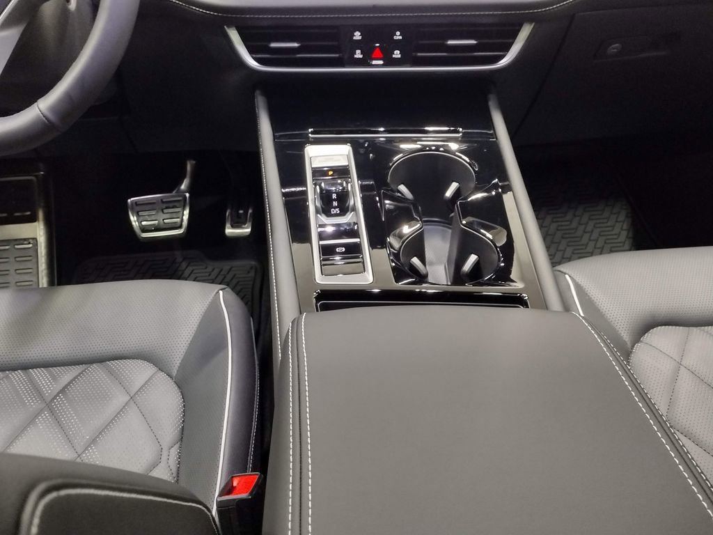 New 2026 Volkswagen Atlas SEL Premium R-Line image 43