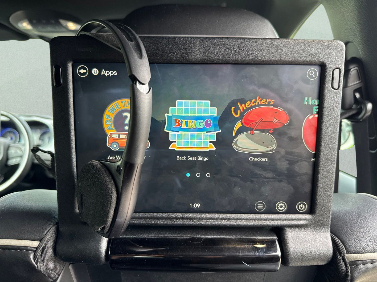 Certified 2020 Chrysler Pacifica Limited FWD image 14