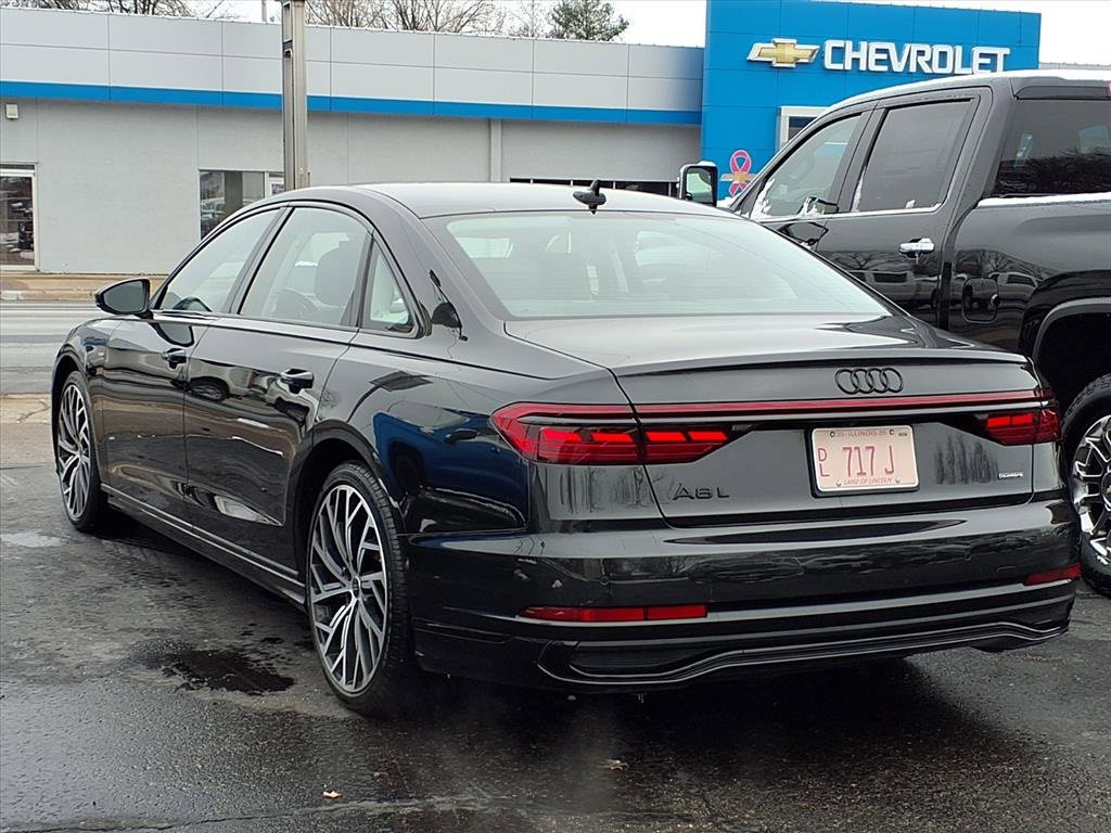Used 2022 Audi A8 L 3.0T w/ Luxury Package image 2