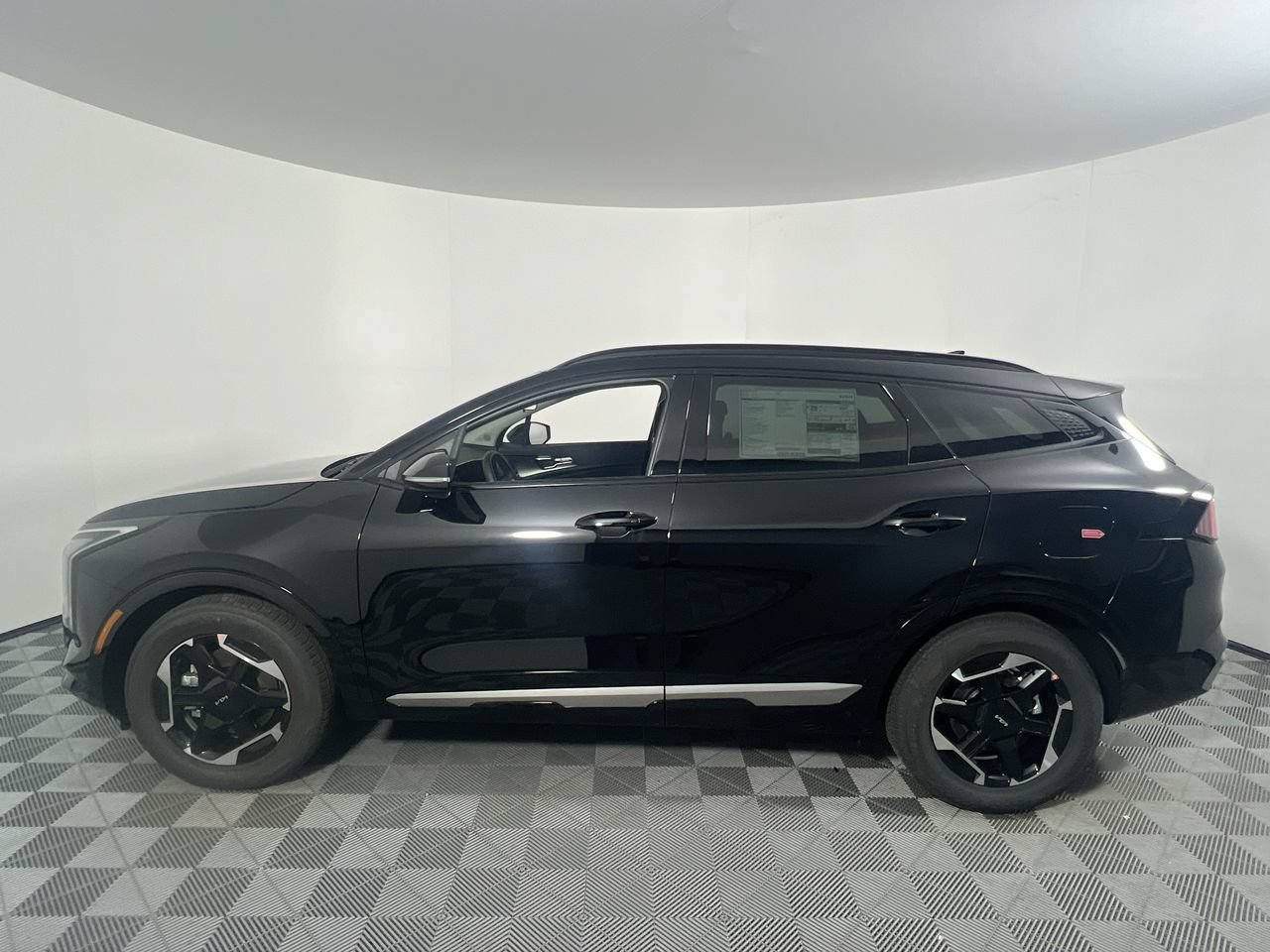 Certified 2026 Kia Sportage SX FWD image 8