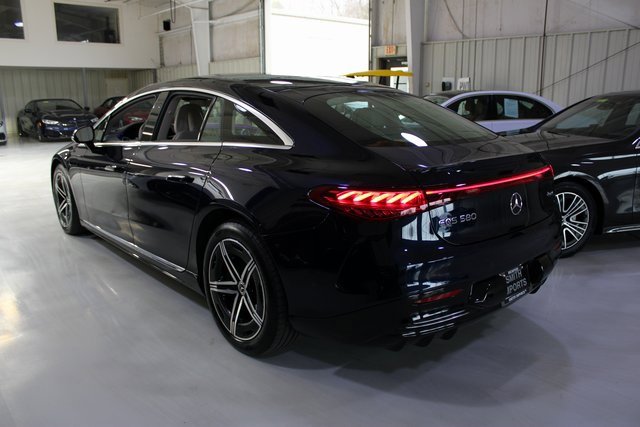 Used 2023 Mercedes-Benz EQS 580 4MATIC Sedan image 45