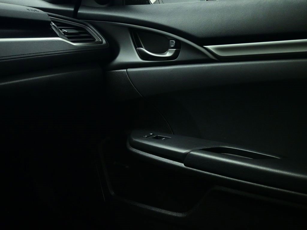 Used 2021 Honda Civic Sport image 14