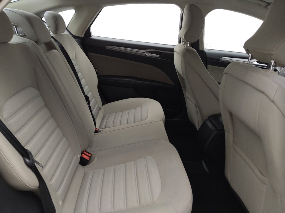 Used 2018 Ford Fusion S image 19