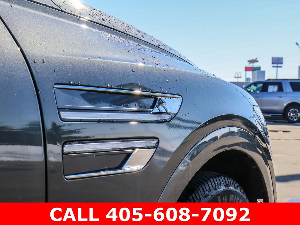 Used 2023 Genesis GV80 2.5T w/ Advanced Package AWD/4WD image 9