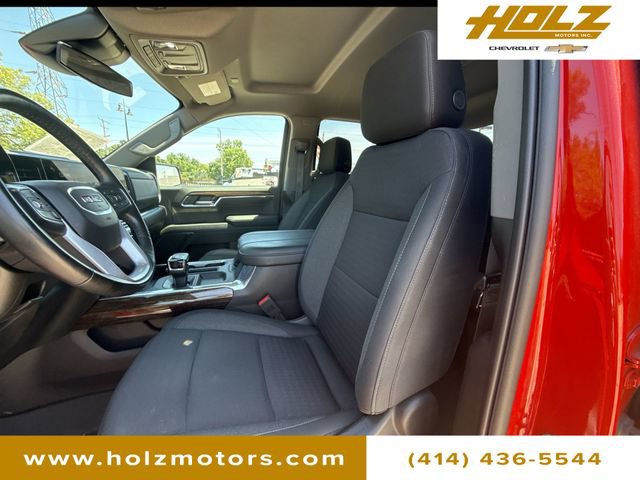 Certified 2024 GMC Sierra 1500 Elevation w/ LPO, Elevation Black Package AWD/4WD image 33