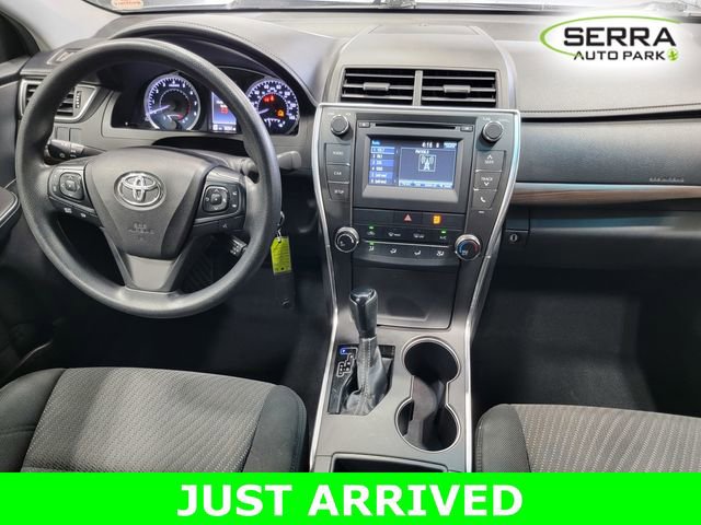 Used 2016 Toyota Camry LE FWD image 28