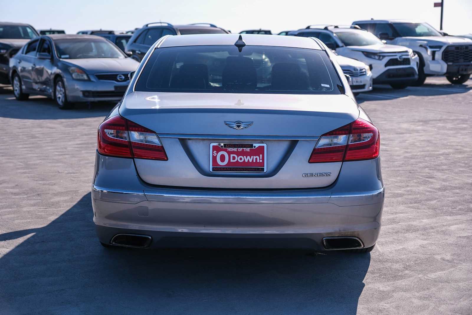 Used 2013 Hyundai Genesis 3.8 RWD image 5