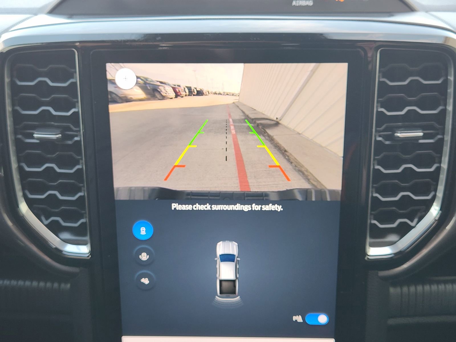 Used 2024 Ford Ranger XLT w/ Equipment Group 301A High image 19