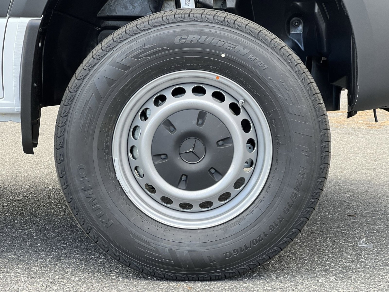 New 2026 Mercedes-Benz Sprinter 2500 image 10