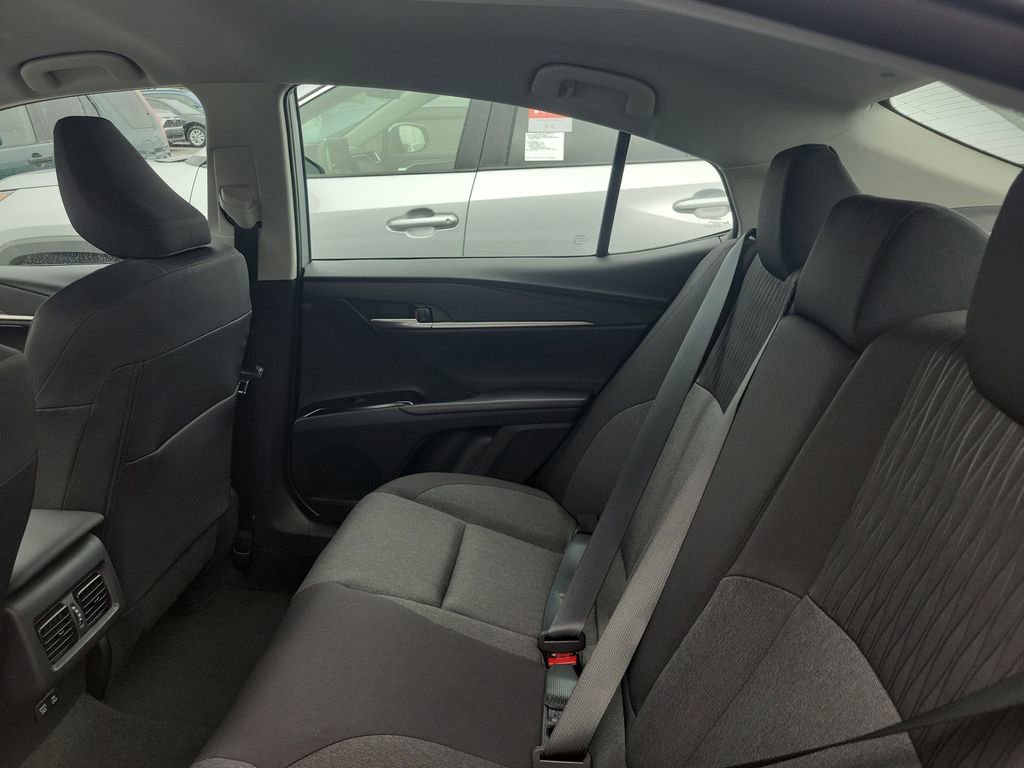 New 2026 Toyota Camry LE image 10