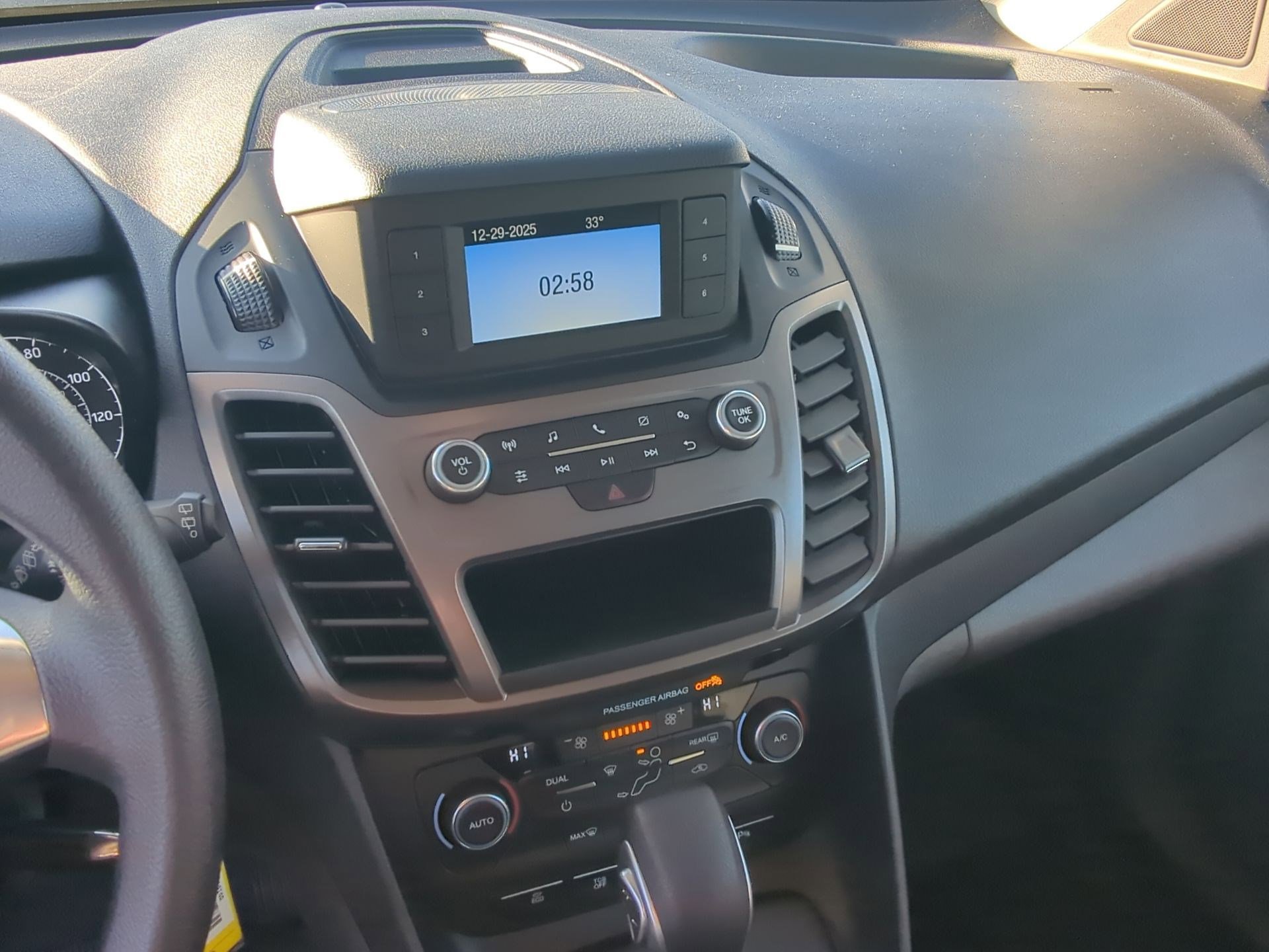 Used 2023 Ford Transit Connect XL image 20